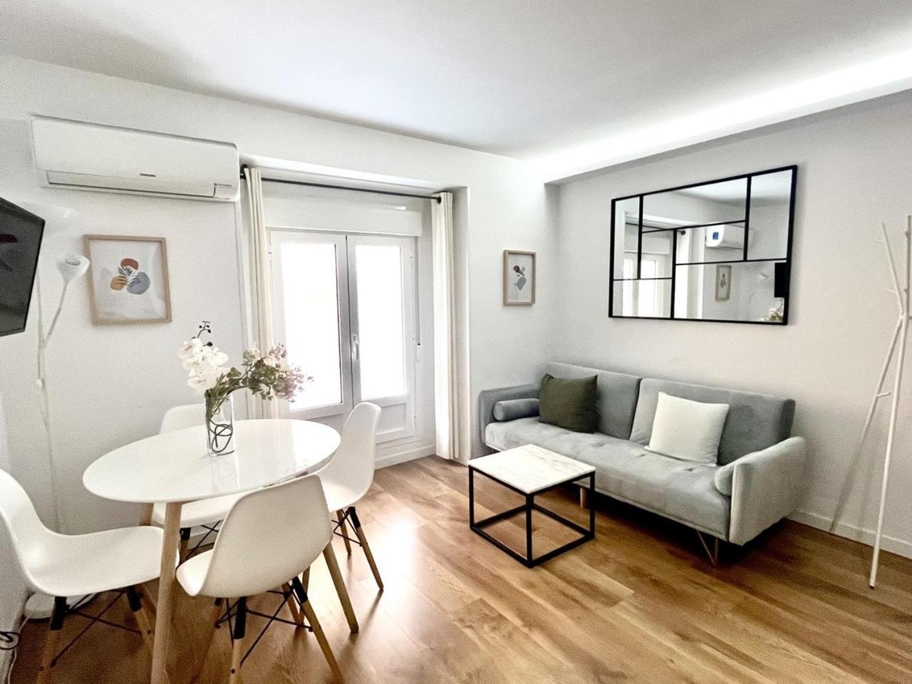 Apartment Plaza de la Villa - Exclusive Madrid Habitación foto
