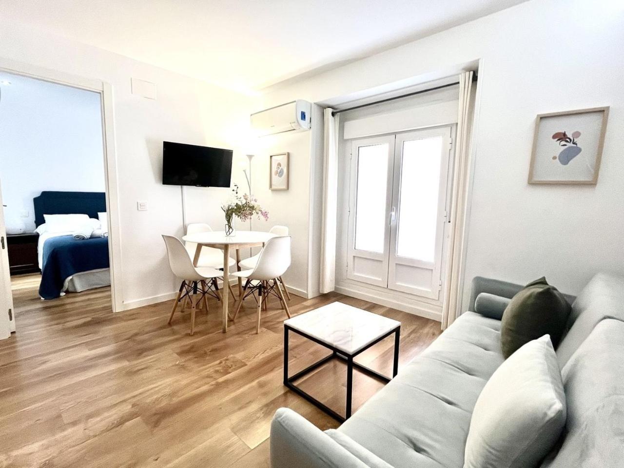 Apartment Plaza de la Villa - Exclusive Madrid Habitación foto